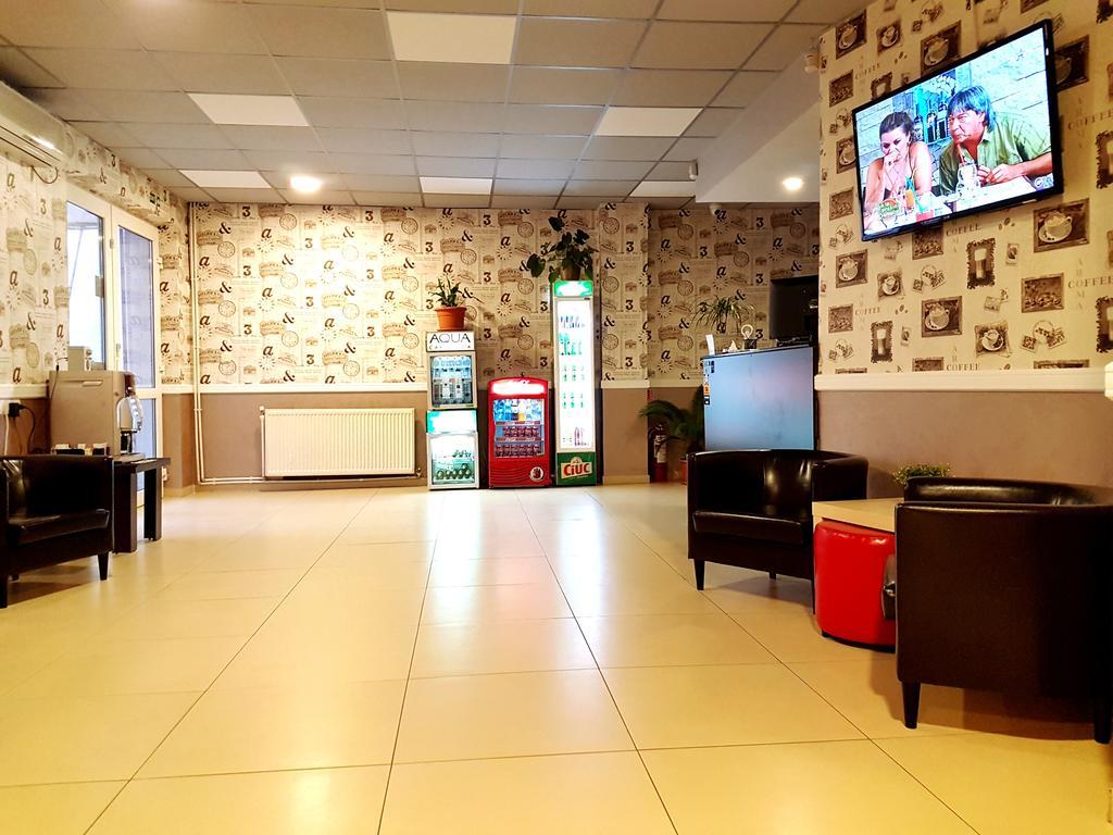 Hotel Mic Бухарест Екстер'єр фото